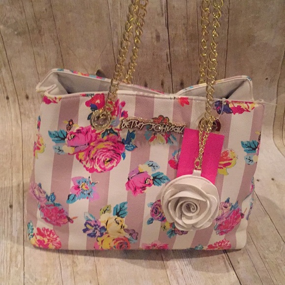 Betsey Johnson Handbags - Betsey Johnson NWT floral handbag